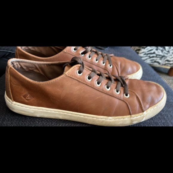 Men’s Leather Sperry sneakers - Picture 2 of 4